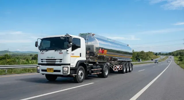 หางแท็งค์น้ำมัน 42,000 ลิตร ISUZU GXZ 360